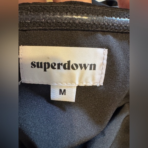 Revolve Top - Picture 3 of 4